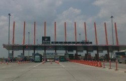 Jalan Tol Rusak Tak Diperbaiki, Tarif Tol Eks Bakrie Bisa Digratiskan