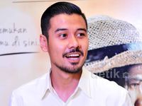Chicco Jerikho si Barista Ganteng