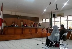 Minta Dibebaskan, Ade Swara Sebut KPK tak Selalu Benar