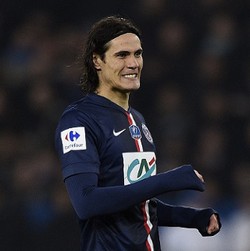Cavani Dinyatakan Takkan Balik ke Italia, tapi Kenapa Masih Pantau Situasi Milan?