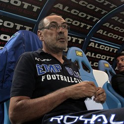 Tak Pernah Melatih Klub Besar, Sarri Enggan ke Milan