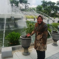 Gerindra Siap Mengusung Risma dalam Pilwakot Surabaya