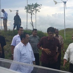 Kenangan Menteri ESDM, Baru Nikmati Listrik Ketika SMA