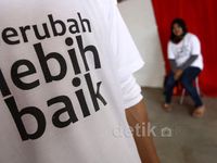 PKL Monas Buat Tanda Pengenal