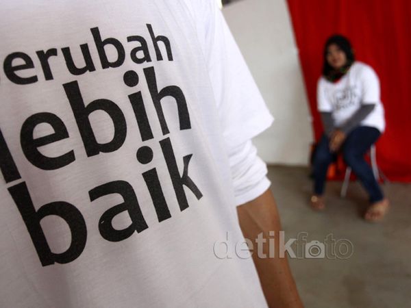 PKL Monas Buat Tanda Pengenal