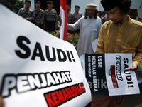 Demo Protes Penyerangan Arab Saudi ke Yaman