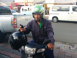 Pesan Makanan via Tukang Ojek Digital