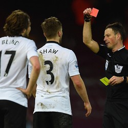 Wasit Mark Clattenburg Akan Pimpin Derby Manchester