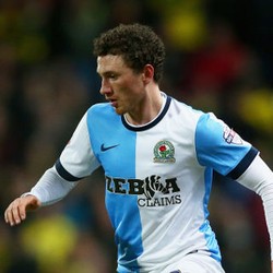 Adik Jonny Evans Ingin Rusak Pesta Perpisahan Gerrard