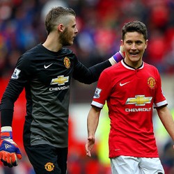 MU Terpaksa Bawa Jersey Adidas dan Nike di Tur Pramusim