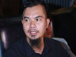 Terkait Farhat, Ahmad Dhani Diperiksa di Polda Sore Ini