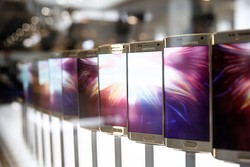 Samsung Pede Galaxy S6 Pecahkan Rekor Penjualan