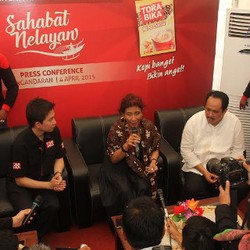 Bareng Menteri Susi, Produsen Kopi Ini Beri Kapal Gratis ke Nelayan