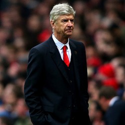 Fokus ke Tim Sendiri, Wenger Abaikan Jadwal Sulit Chelsea