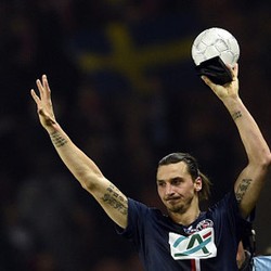Parc des Princes Merayakan 100 Gol Ibra