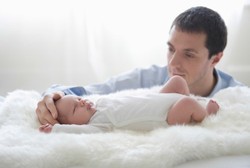 Patut Dicoba, 5 Trik Unik Agar si Kecil Lebih Mudah Tertidur