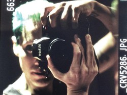 Berambut Hijau, Jared Leto Pose seperti Joker