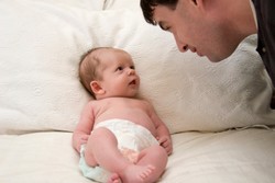 Setelah Punya Anak, Ayah Juga Bisa Alami Postpartum Depression