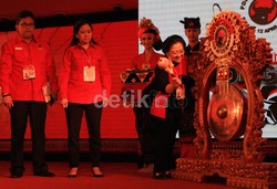 Hasto Sekjen PDIP, Tjahjo Kumolo: Dia Paham Garis Politik Bu Mega