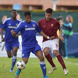 Infografis UEFA Youth League: Panggung Pemain Muda