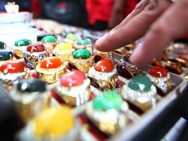 Tukang Pijat dan Pedagang Akik Ramaikan Kongres PDIP