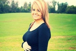 Alami Kecelakaan Saat Hamil, Wanita Ini Melahirkan dalam Keadaan Koma