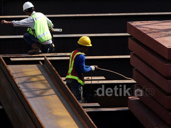 Meski Hari Libur, Pengerjaan Proyek MRT Terus Dikebut
