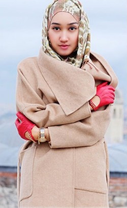 Jadi Juri Hijab Hunt 2015, Dian Pelangi Antusias Cari Hijabers Berbakat