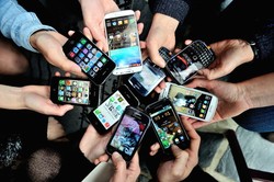 Misi Membuat (Harga) Smartphone Lebih Merakyat