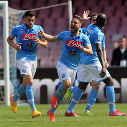 Napoli Libas Fiorentina 3-0