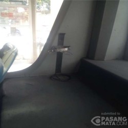 TransJ Ini Tak Punya Pemadam dan Palu Pemecah Kaca, Bagaimana Bila Darurat?