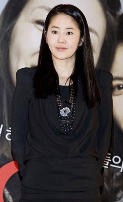 Korean Style: Rahasia Awet Muda Aktris Go Hyun Jung