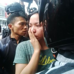 Istri Kaki Tangan Freddy Budiman Menangis di Tengah Gelar Perkara