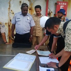 Satgas Illegal Fishing Cek Kapal Eks Asing Sino di Merauke