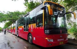 TransJ Perlu Anak Usaha Khusus Perawatan Bus