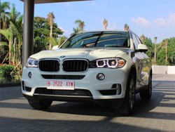Kencan Super Singkat dengan BMW X5 Buatan Sunter