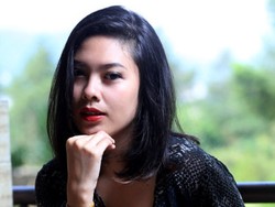 Pengalaman Gania Alianda Hadapi Fans Cowok Jahil Saat Manggung