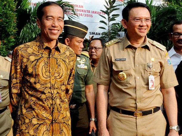 Jokowi Tinjau UN di SMA 2 Jakarta