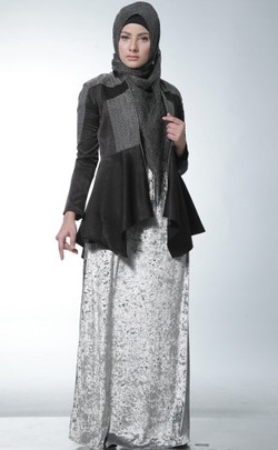 Wow! Hijab Hunt 2015 Berhadiah Umrah dan Uang Tunai Rp 50 Juta