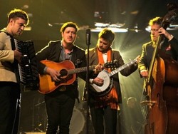 Mumford and Sons Hujat Situs Streaming Jay Z