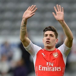 Sprinter Inggris Tantang Bellerin dan Walcott Adu Kecepatan