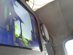 Sudin Perhubungan Jaksel: TV Iklan Inisiatif Operator, Asal Tak Mengganggu