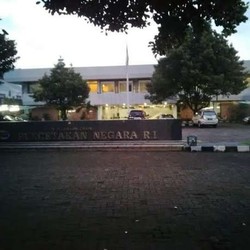 Bareskrim Selesai Menggeledah Percetakan Negara, Sejumlah Saksi Dibawa