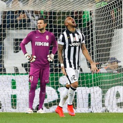 Kontroversi Iringi Momen Buka Puasa Vidal