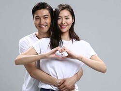 Siwon SuJu Peluk Erat Liu Wen di Pemotretan Poster Were In Love