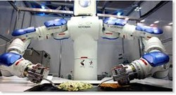 Robot Chef ini Dapat membuat 2000 Masakan dengan Sempurna