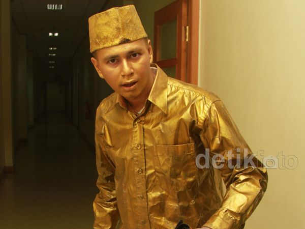 Raffi Ahmad si Manusia Emas