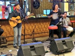 Arti Lain Album untuk bonita & the hus BAND