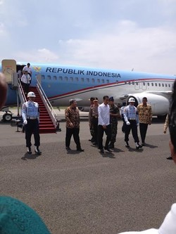 Tiba di Bandung, Jokowi Bersama Menteri Ikut Gladi Bersih Peringatan KAA