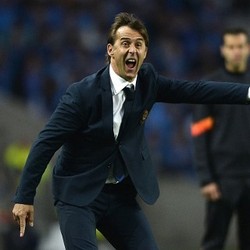 Pelatih Porto: Menang Atas Bayern Baru Setengah Jalan